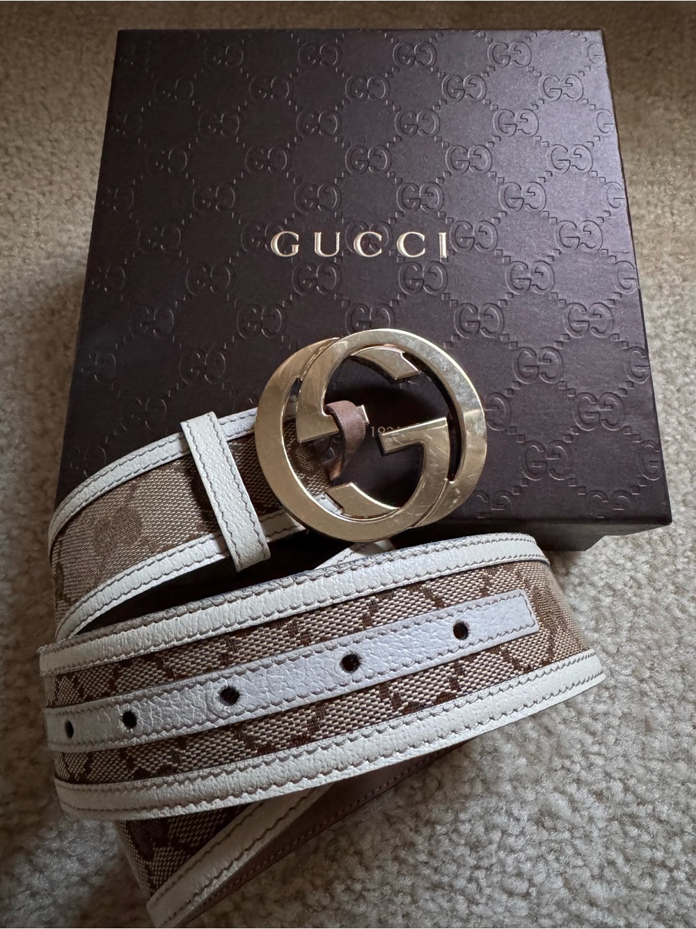Gucci Beige GG Canvas Belt with White Trim and Gold Double G Buckle
